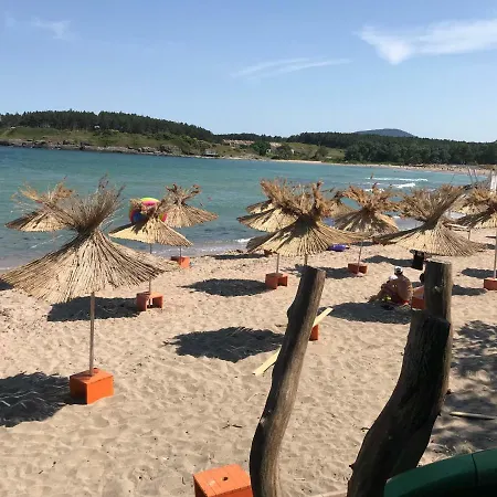 Case de vacanță Ваканционен Дом Арапя *